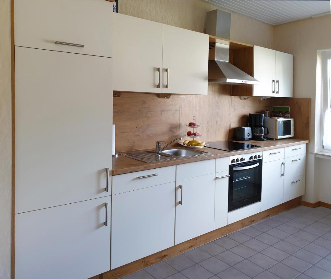 Ferienwohnung Christina Hinterweiler 外观 照片